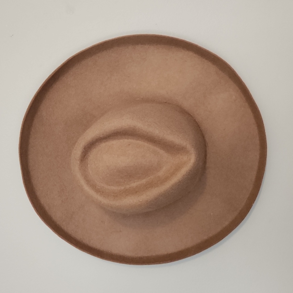 Universal Thread 100% Wool Cowgirl Hat - Lt Brown Womens